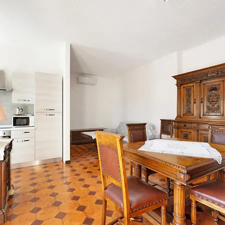 La Terrazza Di Elico Apartment