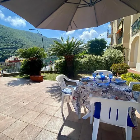 La Terrazza Di Elico Lejlighed *
